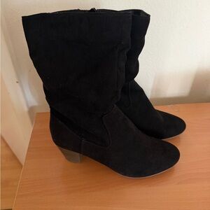 Time and Tru Black Heeled Boots